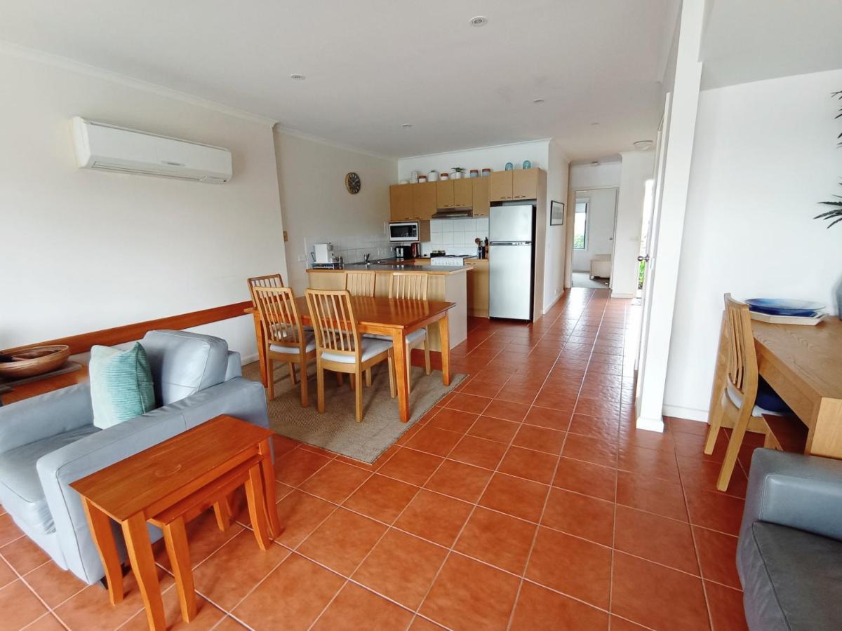 The View - Captains Cove Waterfront Resort Paynesville Εξωτερικό φωτογραφία